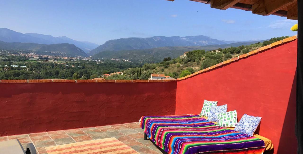 Отель Casa Ilicia Eus Экстерьер фото